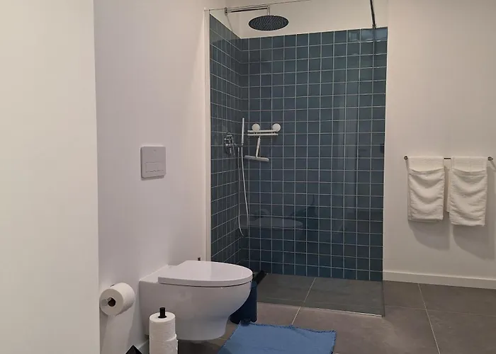 Ξενοδοχείο με διαμερίσματα Azoreanstar